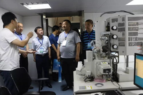 臨江市民企與高?！奥撘觥保萍挤諏訒俪僧a學研深度融合